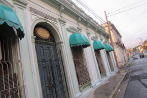 Hostal VELVET PLAZA